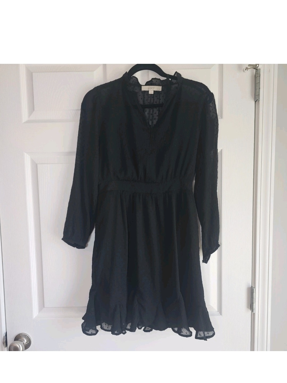 LOFT Black Swiss Dot Ruffle V-Neck Dress Long Sheer Sleeve 8P Fit & Flare Boho